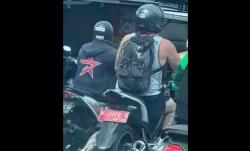 Bule Viral Naik Motor Pelat Merah di Bali, Pemilik Kendaraan Minta Maaf