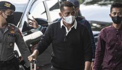 M Adil Ternyata Gadaikan Kantor Bupati Meranti Rp100 Miliar