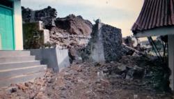 Talud Longsor Timpa Makam dan Sekolah di Temanggung, Akses Jalan Kampung Putus