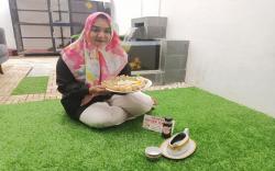 Kisah Istri Polisi Sukses Bisnis Kuliner di Lubuklinggau, Banjir Pesanan Jelang Lebaran <