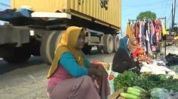 Jelang Lebaran, Pasar Tumpah di Grobogan Mulai Meluber ke Jalan