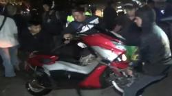 Kecelakaan di Sumedang, Pasutri Luka Parah usai Motornya Terjun ke Jurang 30 Meter<