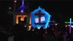 Tradisi Pawai Subuh Suci, Ribuan Jemaat GITJ Jepara Usung Lampion dan Beragam Miniatur