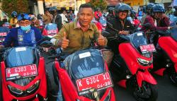 Senyum Ratusan Kades di Jepara Dapat Jatah Motor Dinas Baru Berwarna Merah
