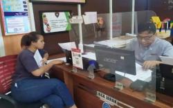 Tergiur Ponsel Murah di Medsos, Perempuan di Palembang Tertipu Rp5 Juta