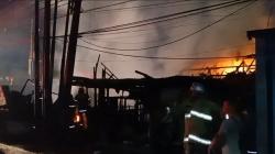 3 Rumah dan 2 Kios di PHH Mustopa Bandung Ludes Terbakar, Kerugian Ditaksir Ratusan Juta<