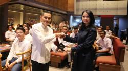 Buka Bersama Relawan RSDC Wisma Atlet, Liliana Tanoesoedibjo Puji Tagline Tim Cobra