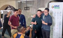 Ikuti Kisah Inspiratif di Masjid Raudhatul Jannah MNC Studios, Ratusan Jemaah Antusias
