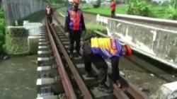 PT KAI Daop 6 Sempat Hentikan Perjalanan 12 Kereta Gegara Gempa Bantul M6,4, Ini Daftarnya<