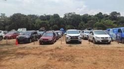 H-7 Lebaran, Ratusan Kendaraan Mulai Memadati Pelabuhan Tanjung Kalian Muntok