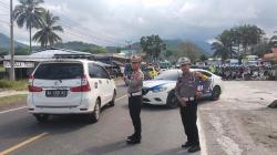H-7 Lebaran, Ribuan Kendaraan Pemudik Melintas di Jalur Limbangan Garut<