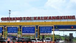 Arus Kendaraan Meningkat, Jumlah Gardu di Gerbang Tol Kalikangkung Semarang Ditambah
