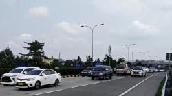 Exit Tol Krapyak Semarang Siang Ini Padat Kendaraan Berpelat Jakarta