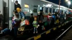 Hari Ini Ribuan Pemudik Tiba di Stasiun Kutoarjo Purworejo 