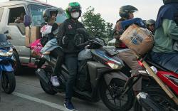 Jalur Kalimalang Diprediksi Ramai Pemudik Sepeda Motor Malam Ini