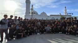 Viral Santri Darul Arqam Garut Umrah, Ternyata Hadiah Mondok 6 Tahun<