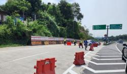 Jelang One Way, Akses Masuk Tol Semarang-Batang Mulai Disterilkan<