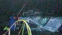 Mobil Pemudik Hanyut Terseret Arus di Tapsel, 6 Orang Ditemukan Tewas