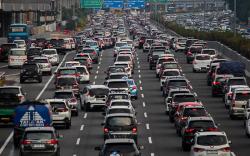 Lalu Lintas Ruas Tol Jagorawi Macet Panjang saat Libur Lebaran