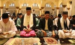 Pontianak Diguyur Hujan, Salat Id di Lapangan Dialihkan ke dalam Masjid