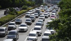 Arus Balik Mudik Lebaran, Ini 6 Tips Sebelum Masuk Jalur Contra Flow di Tol   