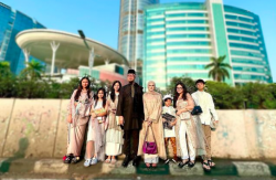 Mulan Jameela Pamer Foto Lebaran Malah Dikritik Netizen, Kenapa?