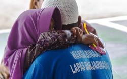 Suasana Haru Penghuni Lapas Temui Keluarganya