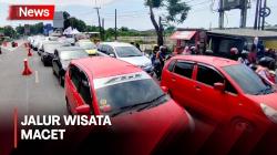 Jalur Wisata Cirebon-Kuningan Padat, Kendaraan Merayap Hingga 4 Kilometer <