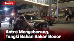 Hati-Hati! Mobil Pribadi Alami Kebocoran Bahan Bakar di Pelabuhan Bakauheni