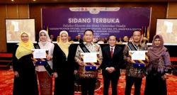 Jenderal Dudung Jadi Lulusan Terbaik Program Doktor FEB Universitas Trisakti<