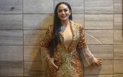 Potret Krisdayanti Rilis Ulang Lagu ^Mencintaimu^