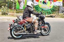 Royal Enfield Siapkan Motor Baru Bergaya Bobber, Makin Klasik dengan White Wall