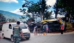  Kecelakaan Bus Terguling di Jalur Wisata Goa Lawa Purbalingga, 8 Penumpang Luka-luka