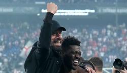 Ruud van Nistelrooy Sukses Rebut 2 Gelar di Musim Perdana Sebagai Pelatih Kepala