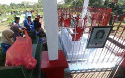 Ziarah Makam Pejuang Buruh Marsinah