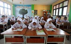 25 Contoh Motivasi Masuk Sekolah yang Membakar Semangat Belajar!