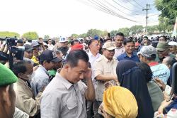 Kunjungi Koramil Gondomanan Jogja, Menhan Prabowo Subianto Ingatkan TNI-Polri Itu Satu