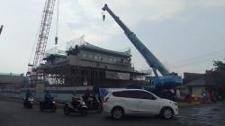 Proyek Rel Layang Joglo di Solo, Konstruksi Rangka Baja Sisi Utara Dipasang