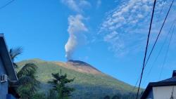 Aktivitas Vulkanis Gunung Gamalama Meningkat, Status Waspada