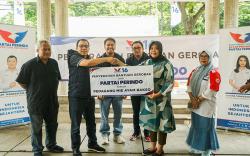 DPW Partai Perindo DKI Jakarta Berikan Bantuan Gerobak untuk UMKM