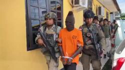 Kepala Distrik Kenyam Diduga Setor Rp30 Juta ke KKB Papua, Biayai Pembelian Amunisi