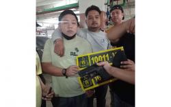 Tampang Pengemudi Arogan dengan Plat Dinas Polisi Todong Pistol Ditangkap