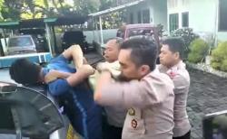 Mabuk Berat, Eks Pemain PSM Makassar Aniaya dan Tikam Sekuriti Karaoke<