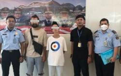 Lagi, 2 WNA Rusia Dideportasi dari Bali Gegara Tak Sopan di Tempat Suci