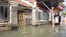 4 Hari Dayeuh Kolot Bandung Terendam Banjir, Ketinggian Air 120 Sentimeter<