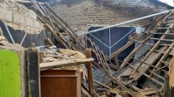 Rumah di Ngamprah KBB Ambruk Jelang Tengah Malam, Pasutri Terluka
