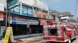 Kebakaran di Toserba Baju Rp35.000 di Cilegon, Pegawai Panik Berhamburan<