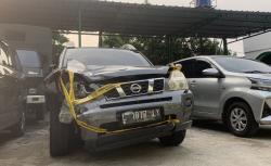 Penampakan Mobil yang Digunakan Prada MWB saat Tabrak Pasutri hingga Tewas di Bekasi<