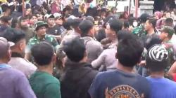 Pentas Dangdut di Grobogan Diwarnai Kericuhan, Sejumlah Penonton Baku Hantam<