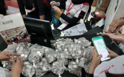 Viral Juragan Penggilingan Padi di Malang Beli Motor dengan Uang Koin Rp10 Juta